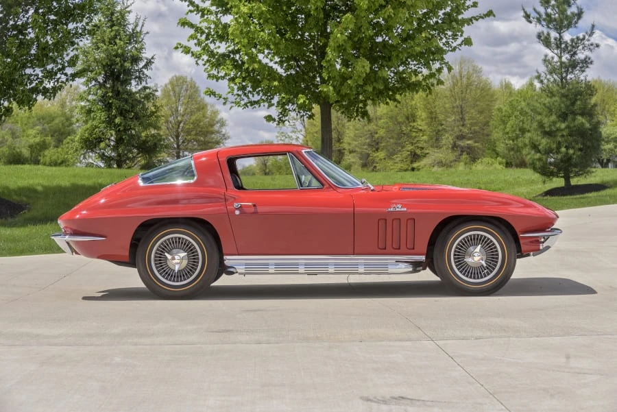 1966 Chevrolet Corvette C2 - Image 29 of 31