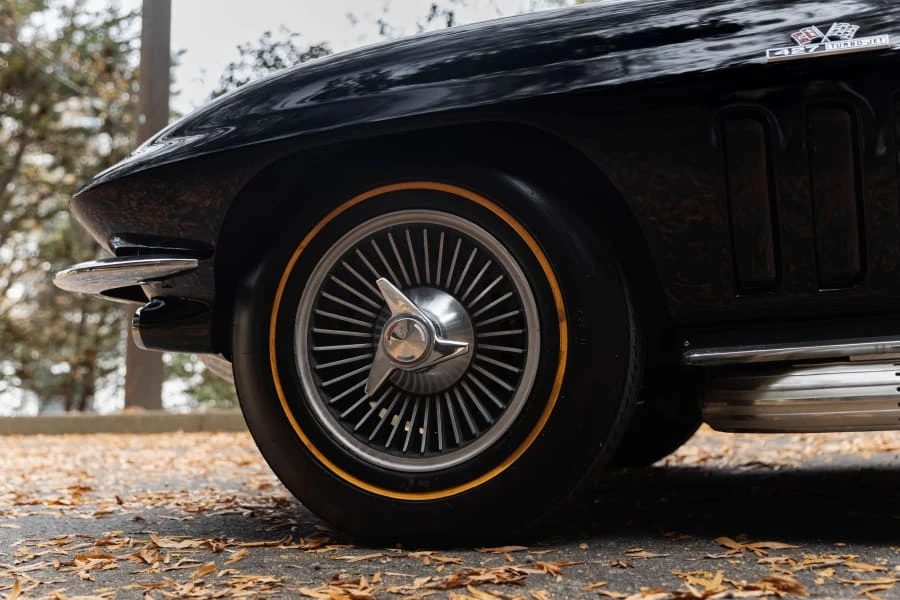 1966 Chevrolet Corvette C2 - Image 16 of 31