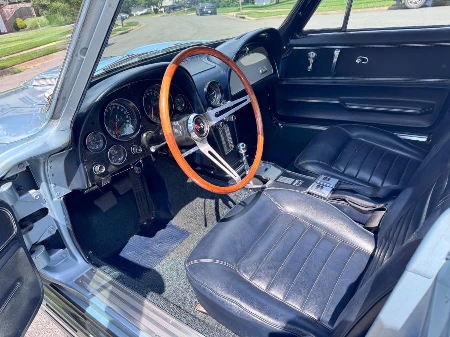 1966 Chevrolet Corvette C2 - Image 15 of 26