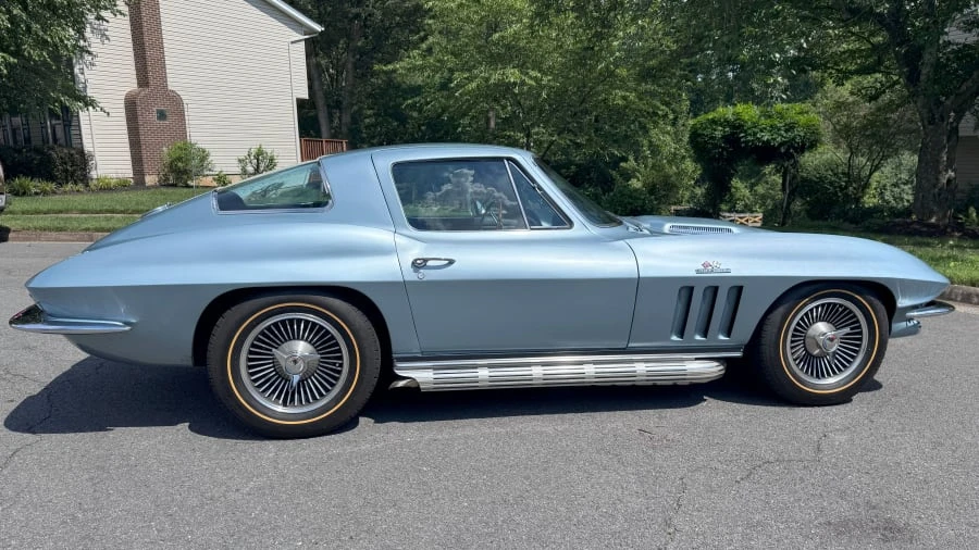 1966 Chevrolet Corvette C2 - Image 4 of 26