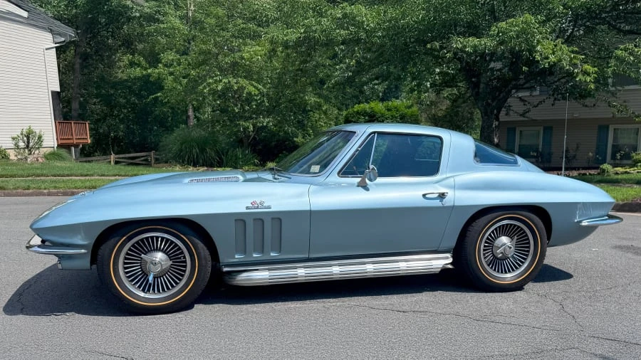 1966 Chevrolet Corvette C2 - Image 7 of 26