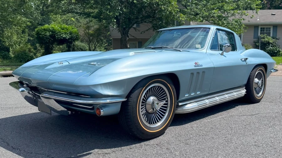 1966 Chevrolet Corvette C2 - Image 11 of 26