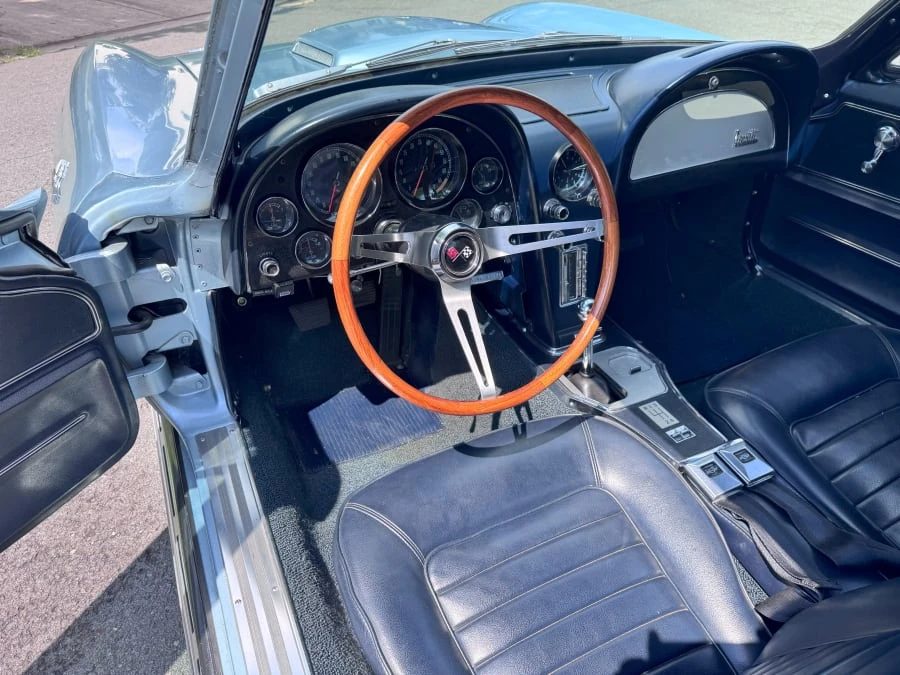 1966 Chevrolet Corvette C2 - Image 19 of 26