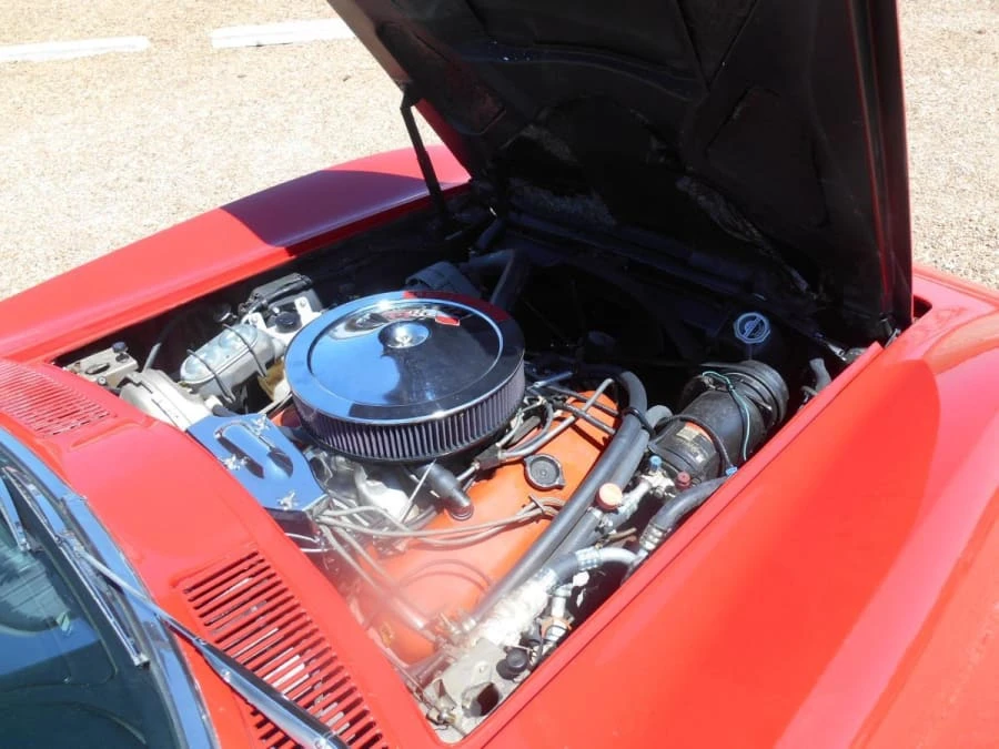 1966 Chevrolet Corvette C2 - Image 10 of 11