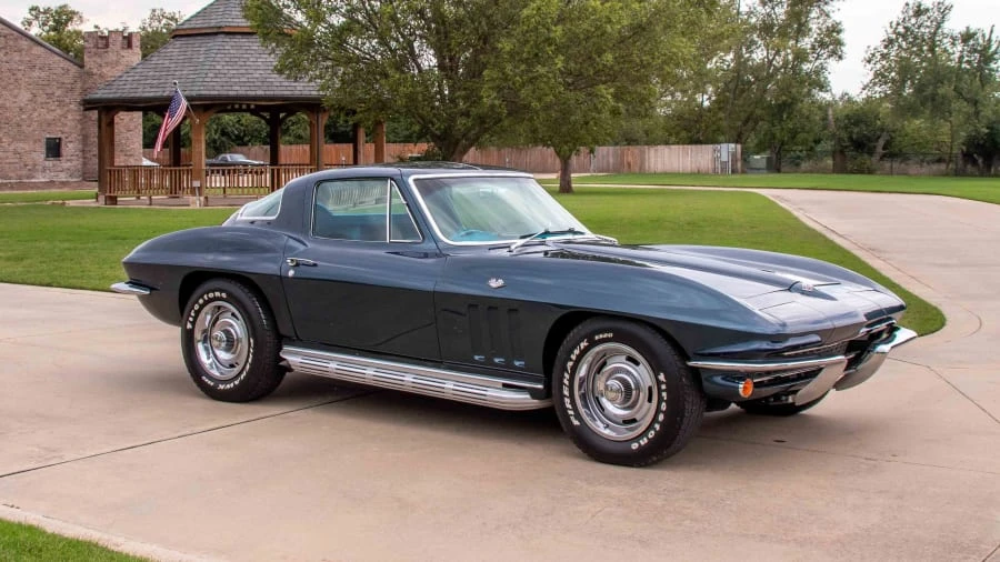 1966 Chevrolet Corvette C2 - Image 13 of 31