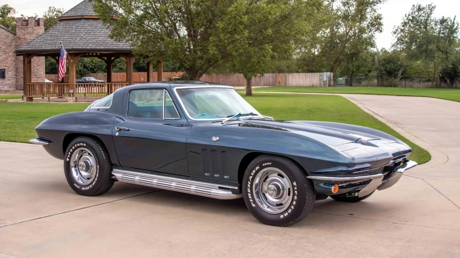 1966 Chevrolet Corvette C2 - Image 22 of 31