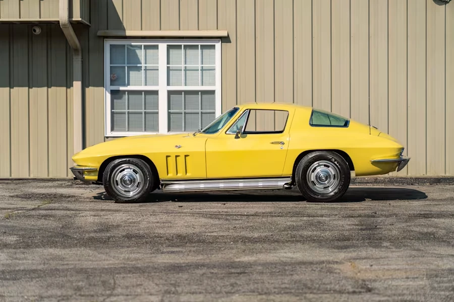 1966 Chevrolet Corvette C2 - Image 15 of 22