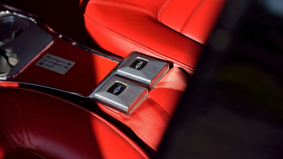 1966 Chevrolet Corvette C2 - Image 19 of 20