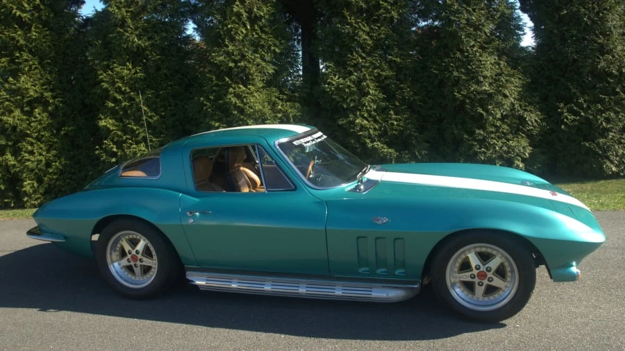 1966 Chevrolet Corvette C2 - Image 2 of 10