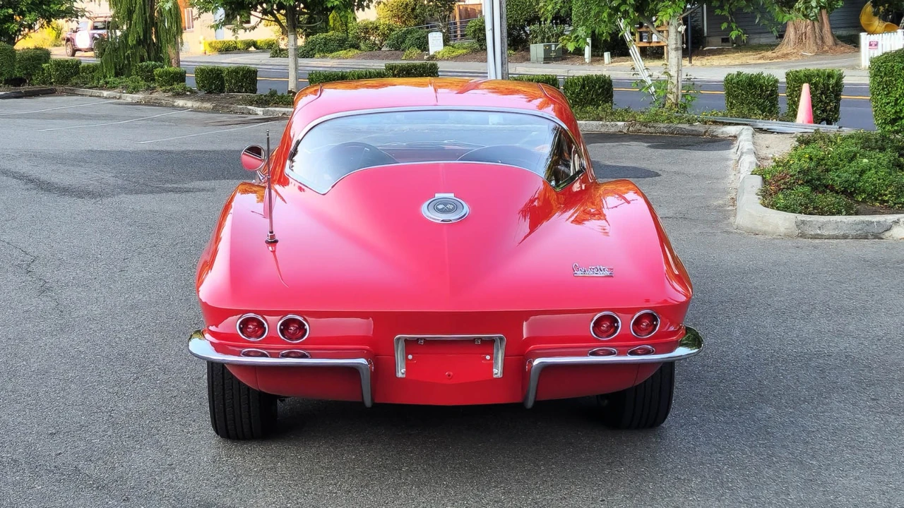 1966 Chevrolet Corvette C2 - Image 8 of 24