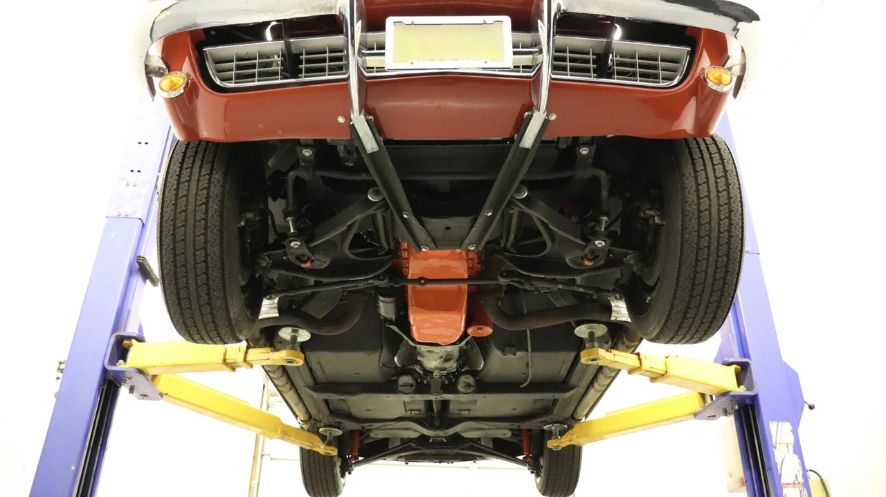 1966 Chevrolet Corvette C2 - Image 23 of 24