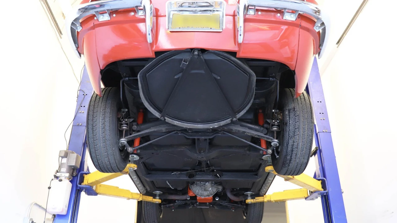1966 Chevrolet Corvette C2 - Image 19 of 24