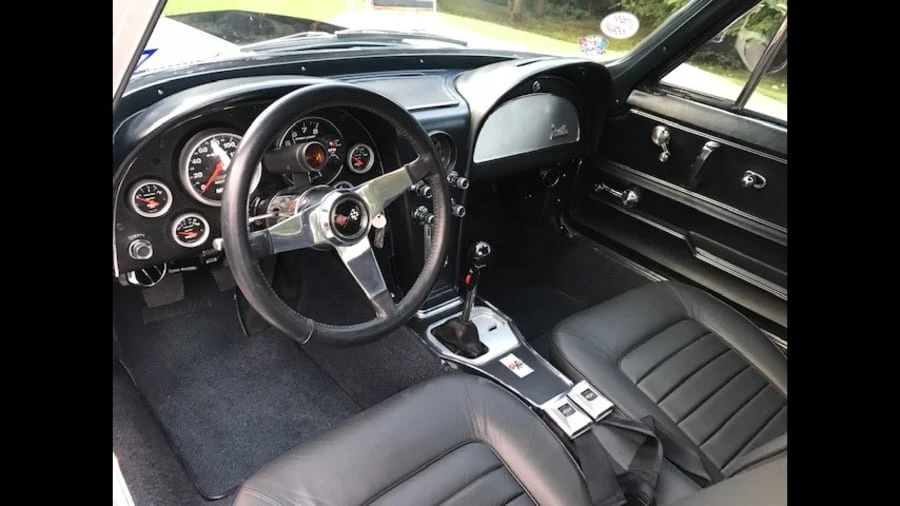 1966 Chevrolet Corvette C2 - Image 4 of 12
