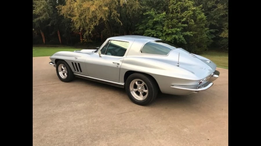 1966 Chevrolet Corvette C2 - Image 2 of 12