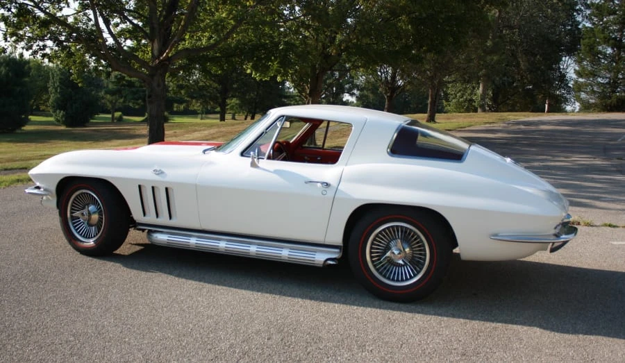 1966 Chevrolet Corvette C2 - Image 2 of 10