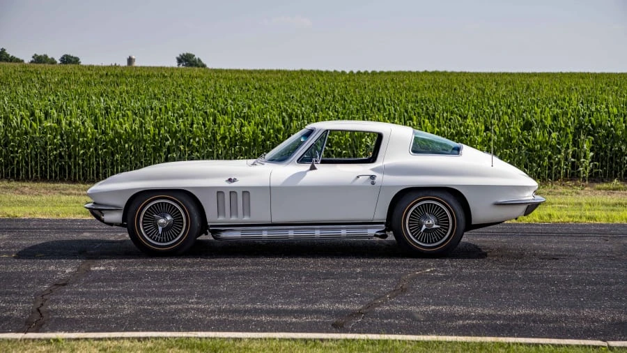 1966 Chevrolet Corvette C2 - Image 2 of 13