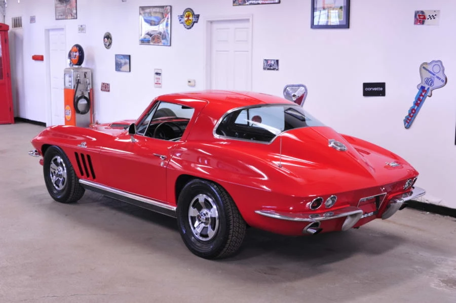 1966 Chevrolet Corvette C2 - Image 3 of 12