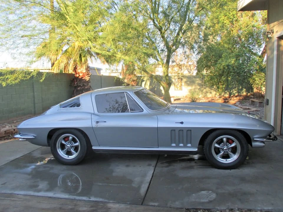1966 Chevrolet Corvette C2 - Image 1 of 4