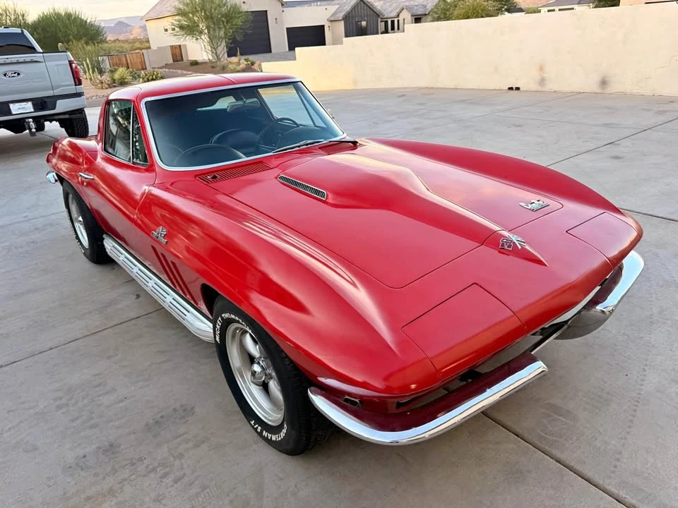 1966 Chevrolet Corvette C2 - Image 1 of 20