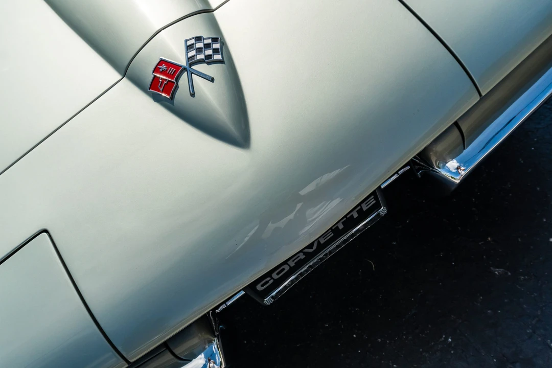 1966 Chevrolet Corvette C2 - Image 19 of 31