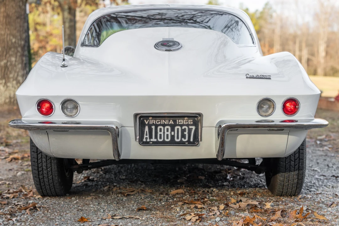 1966 Chevrolet Corvette C2 - Image 22 of 31