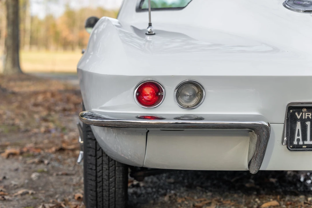 1966 Chevrolet Corvette C2 - Image 23 of 31