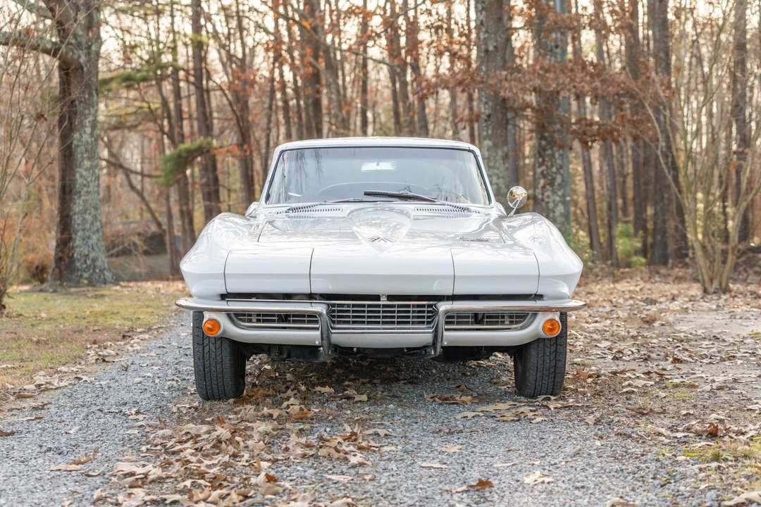 1966 Chevrolet Corvette C2 - Image 3 of 31