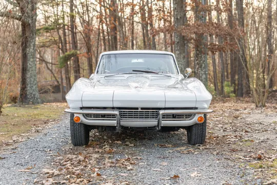 1966 Chevrolet Corvette C2 - Image 3 of 31