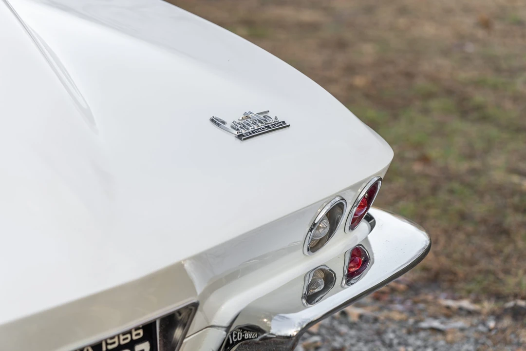 1966 Chevrolet Corvette C2 - Image 27 of 31