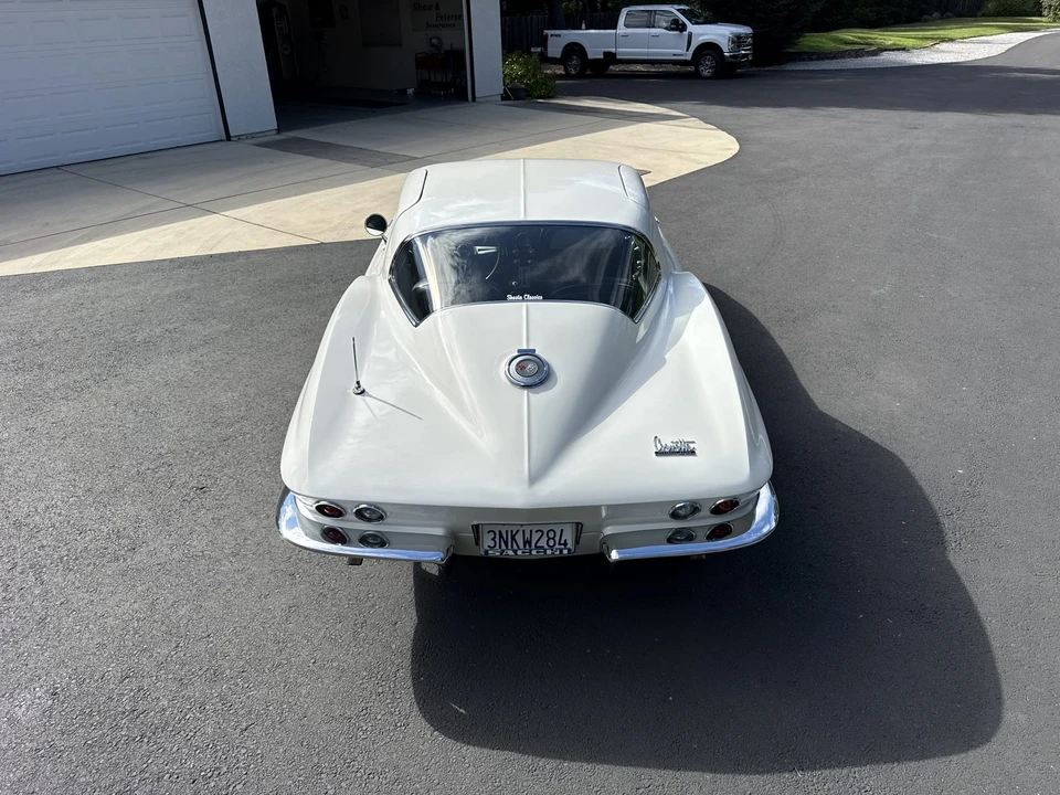 1966 Chevrolet Corvette C2 - Image 19 of 31