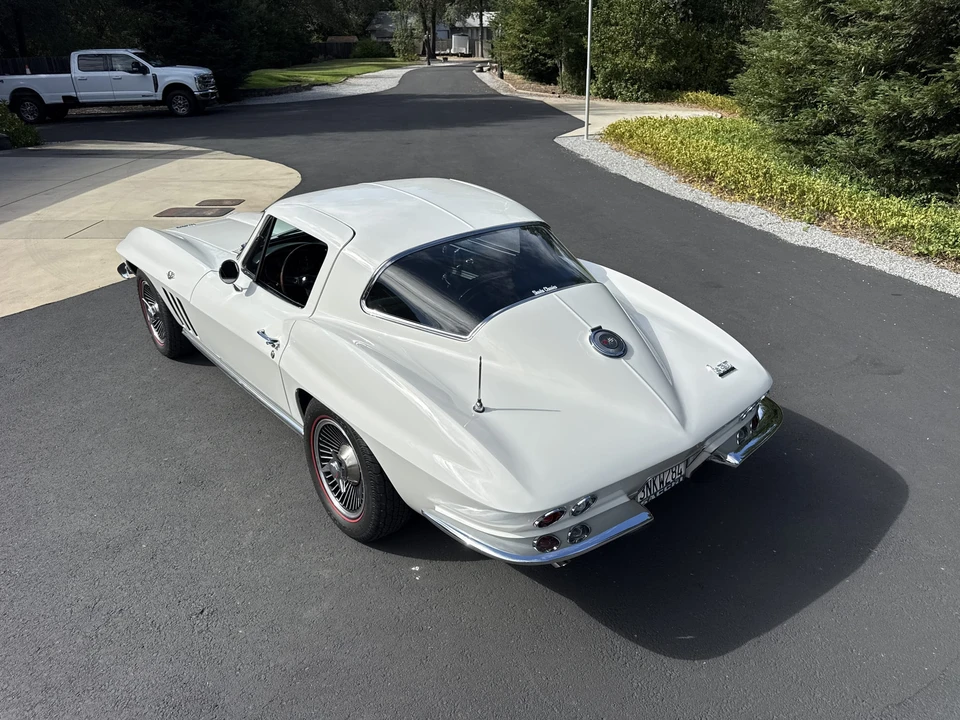 1966 Chevrolet Corvette C2 - Image 20 of 31