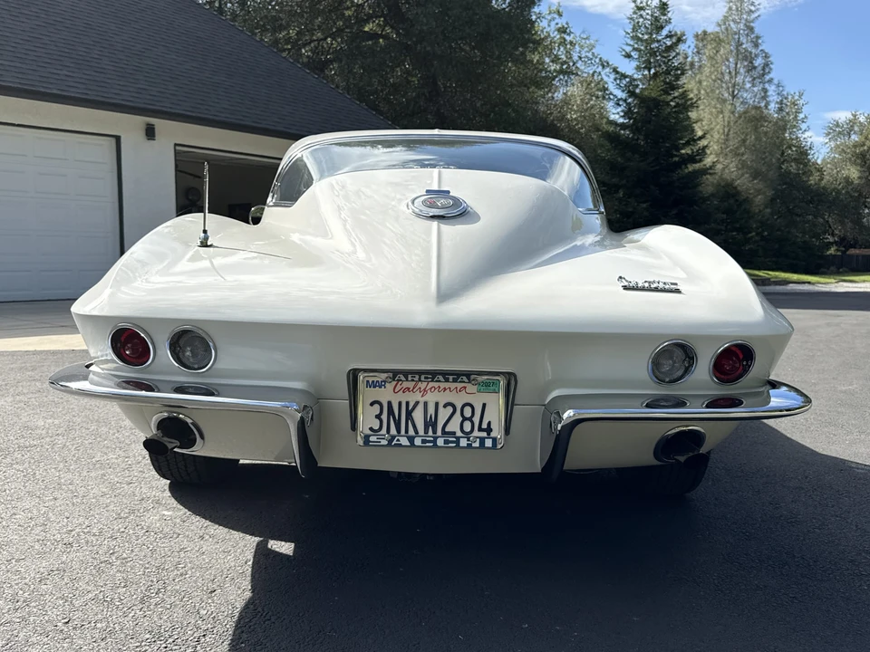 1966 Chevrolet Corvette C2 - Image 18 of 31