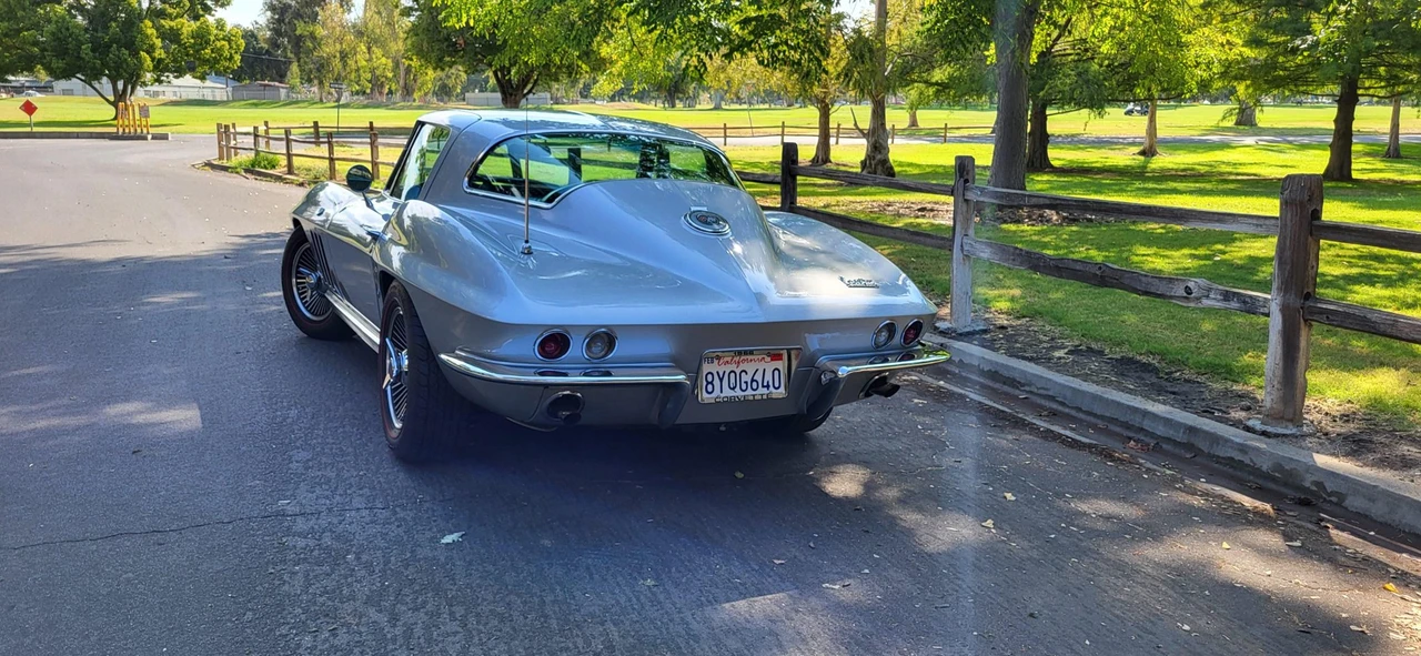 1966 Chevrolet Corvette C2 - Image 7 of 31
