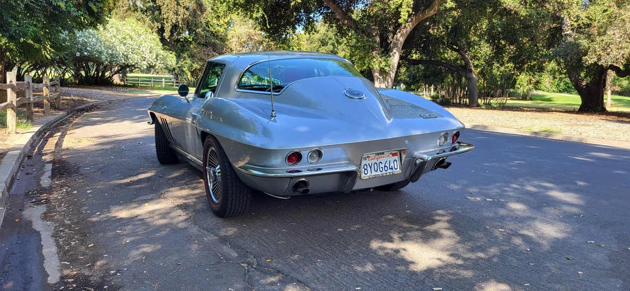 1966 Chevrolet Corvette C2 - Image 21 of 31