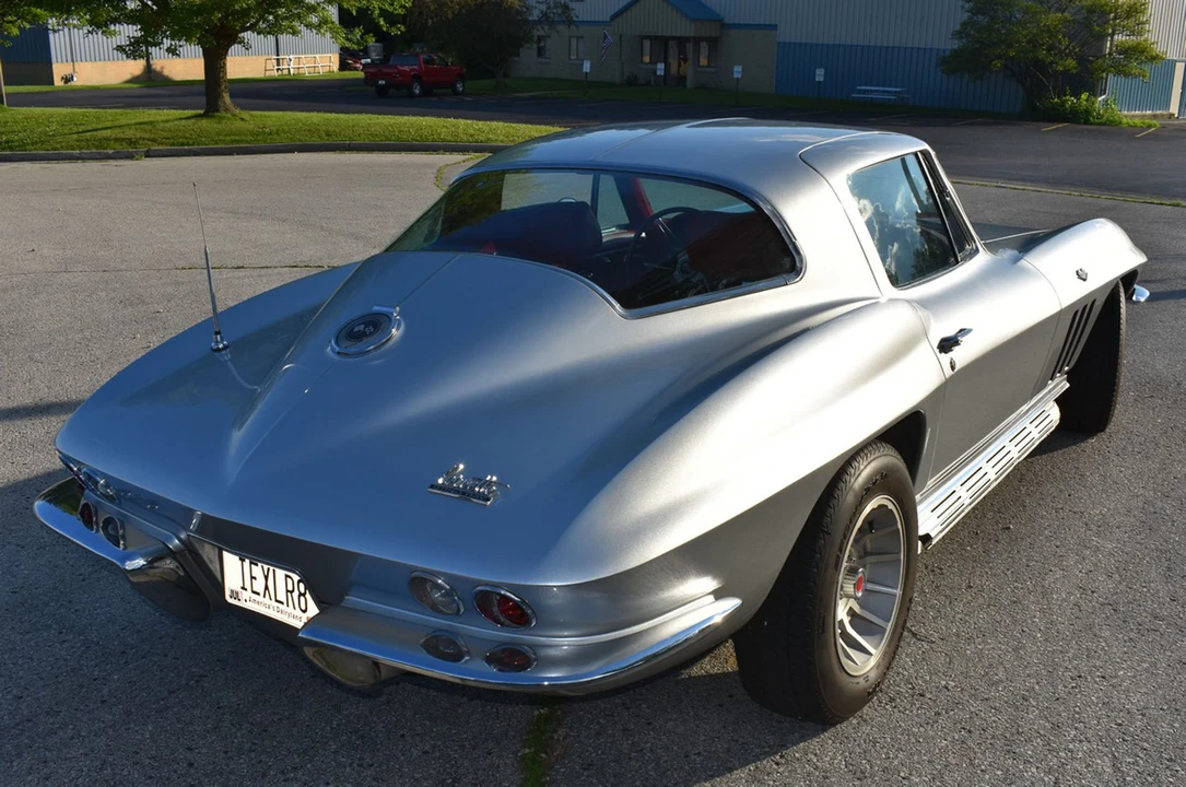 1966 Chevrolet Corvette C2 - Image 11 of 31