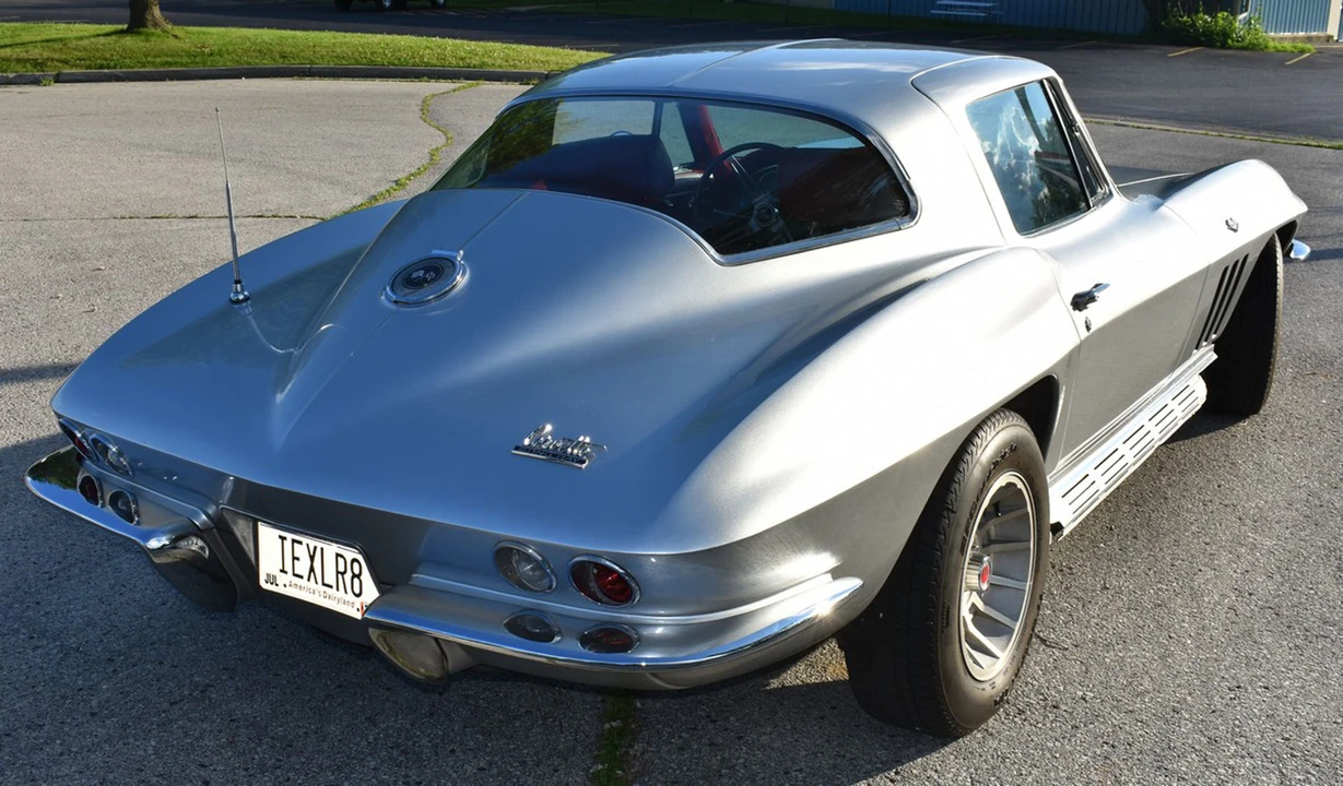 1966 Chevrolet Corvette C2 - Image 21 of 31