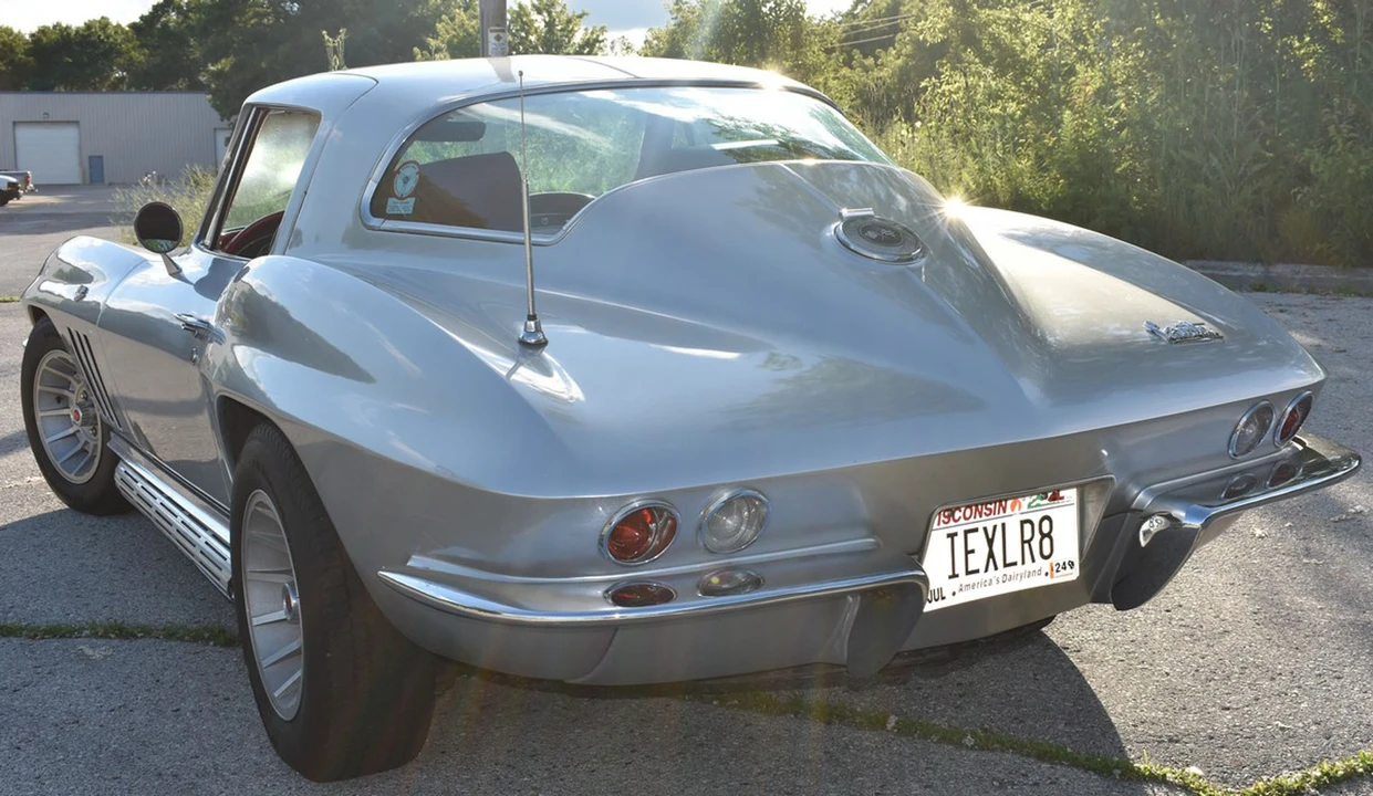 1966 Chevrolet Corvette C2 - Image 26 of 31