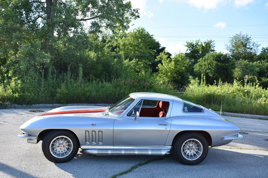 1966 Chevrolet Corvette C2 - Image 6 of 31