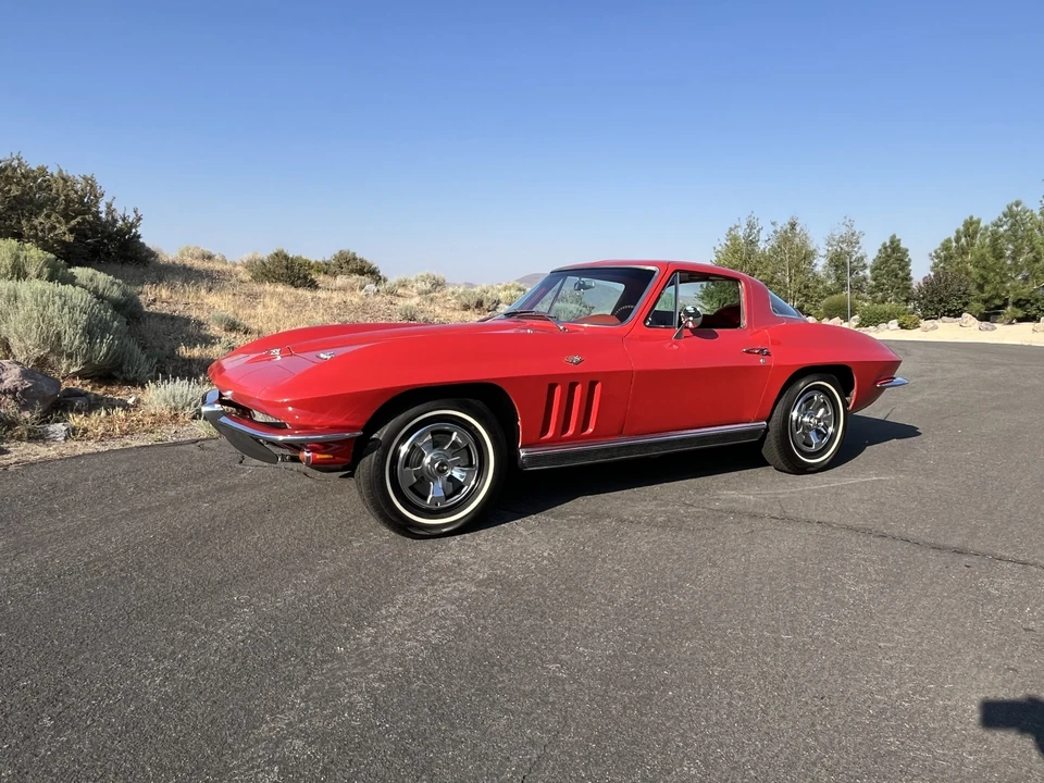 1966 Chevrolet Corvette C2 - Image 9 of 31