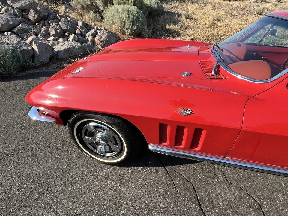 1966 Chevrolet Corvette C2 - Image 29 of 31