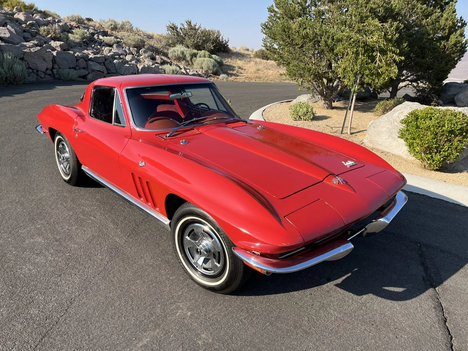 1966 Chevrolet Corvette C2 - Image 4 of 31