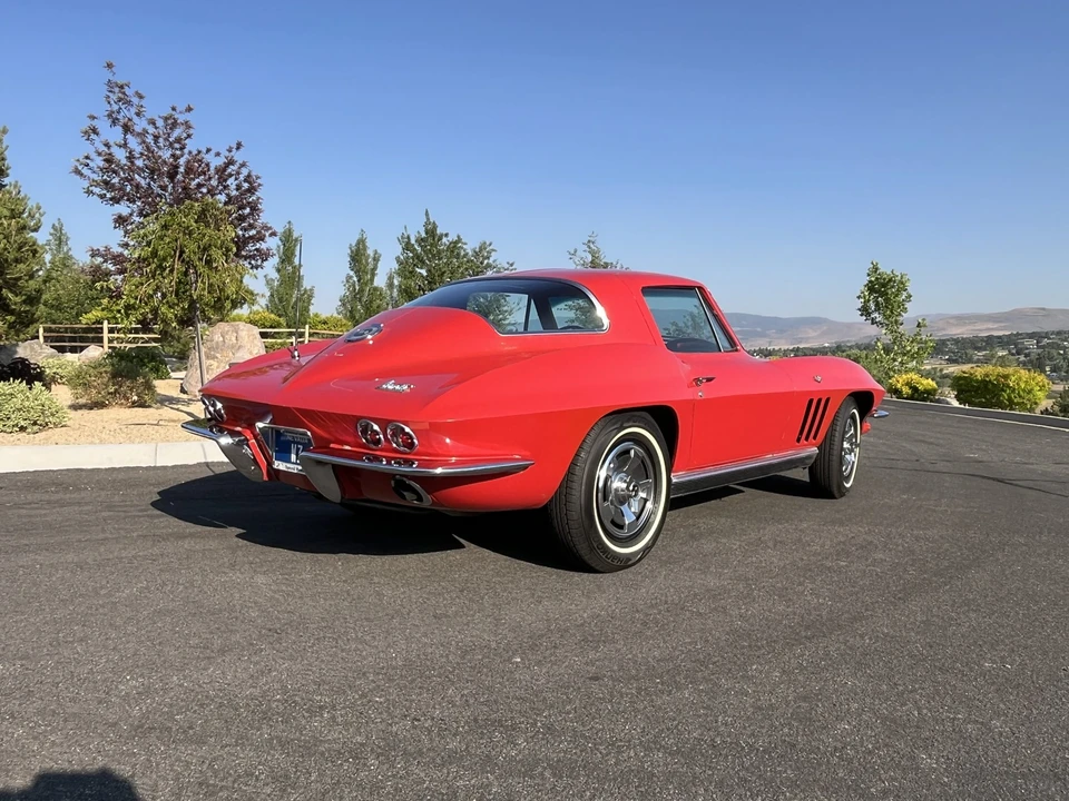 1966 Chevrolet Corvette C2 - Image 24 of 31