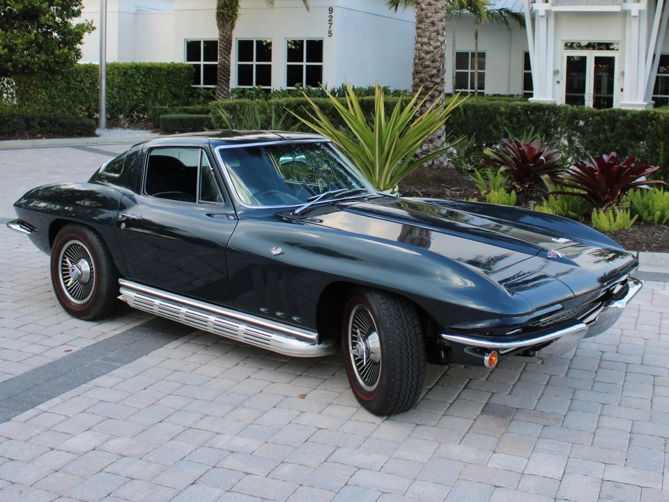 1966 Chevrolet Corvette C2 - Image 21 of 31