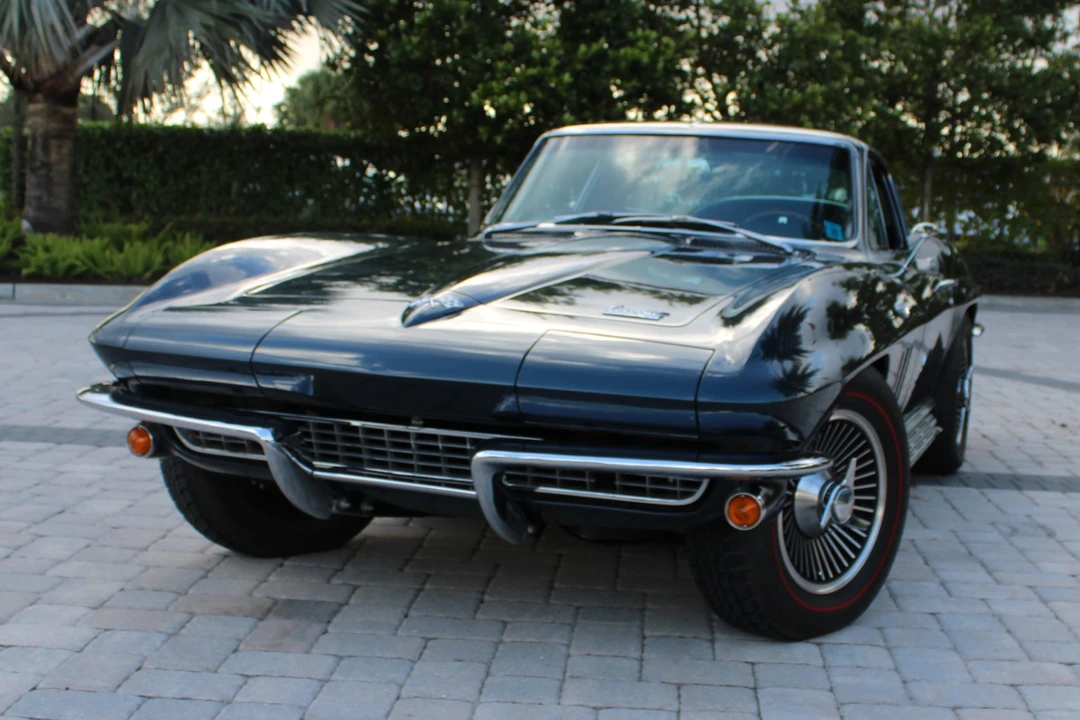1966 Chevrolet Corvette C2 - Image 7 of 31