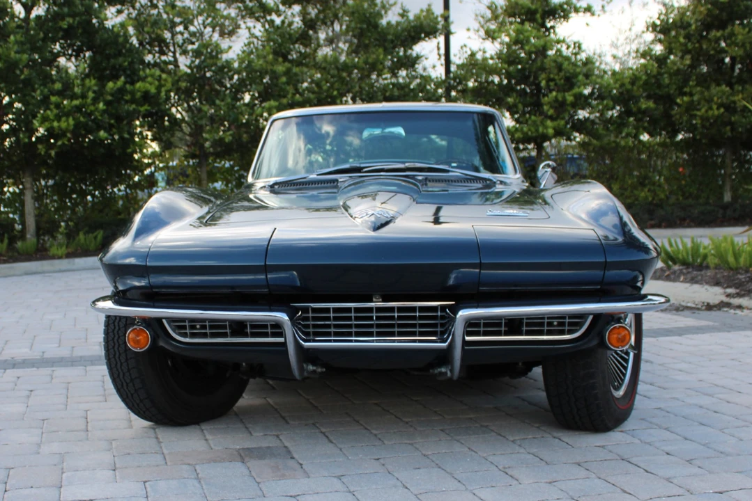 1966 Chevrolet Corvette C2 - Image 4 of 31