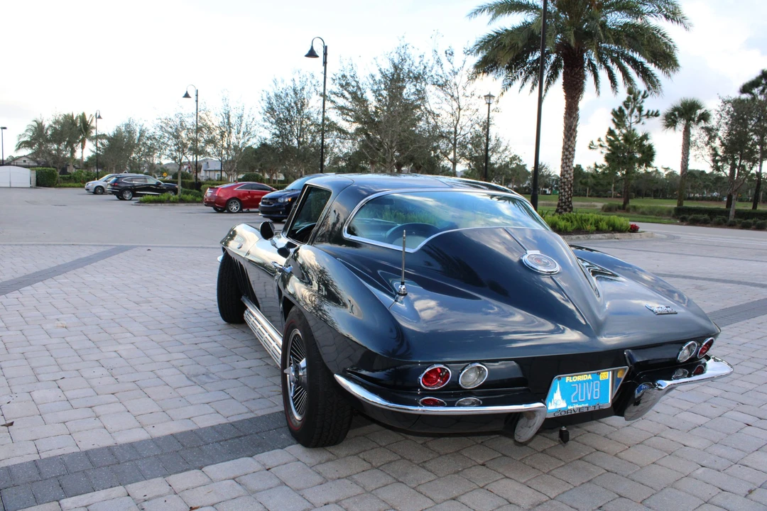 1966 Chevrolet Corvette C2 - Image 11 of 31