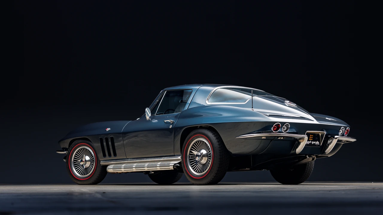 1966 Chevrolet Corvette C2 - Image 17 of 31