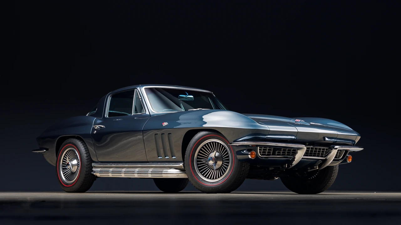 1966 Chevrolet Corvette C2 - Image 4 of 31