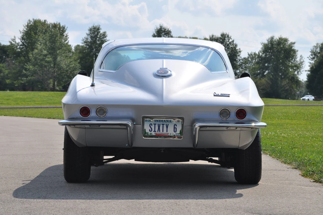1966 Chevrolet Corvette C2 - Image 24 of 31