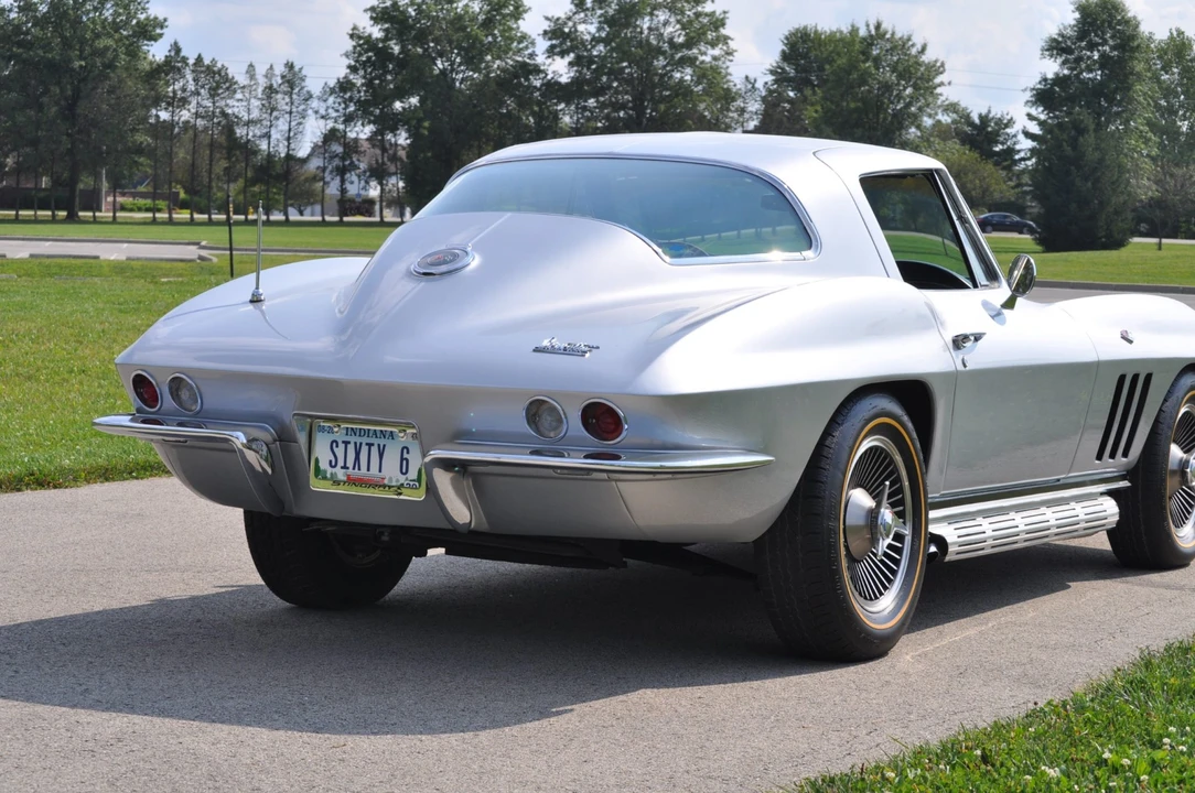 1966 Chevrolet Corvette C2 - Image 30 of 31